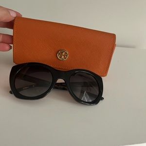 Tory burch sunglasses
